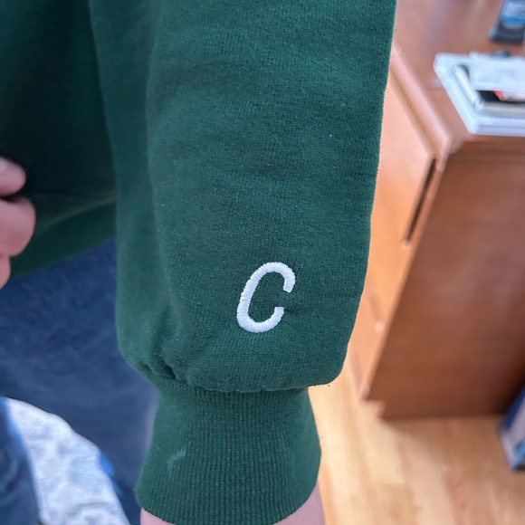 Embroidered basketball net forest green crew neck sweater - Picture 3 of 4